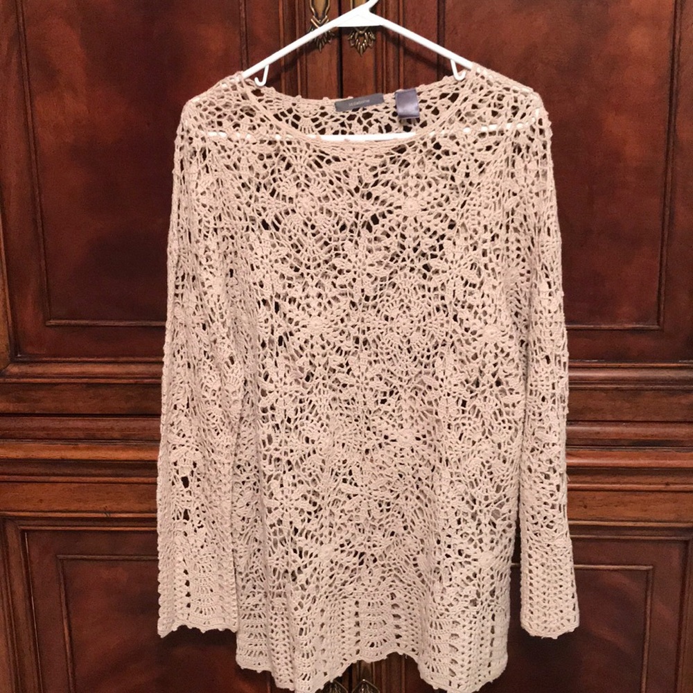 Crotchet long sleeve top